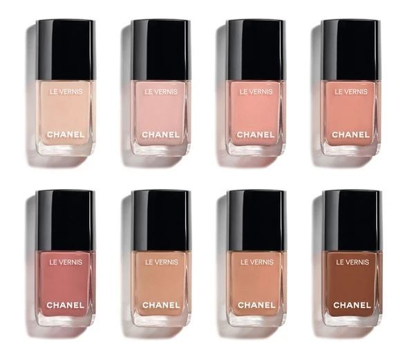 </p>
<p>                        Chanel Makeup Collection Fall 2022</p>
<p>                    
