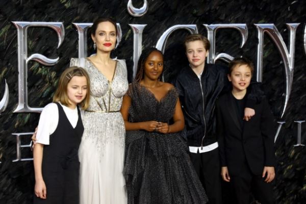Дочь Анджелины Джоли поступила в колледж для темнокожих девушек